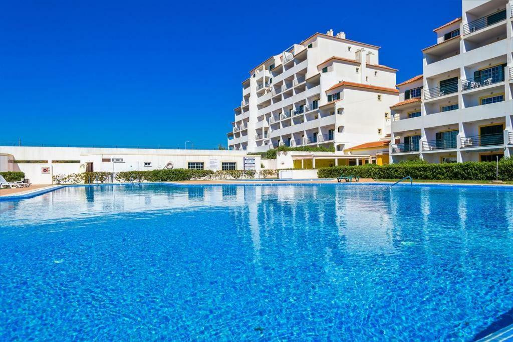 Mar A Vista Rocha Beach Summer Portimao Bagian luar foto